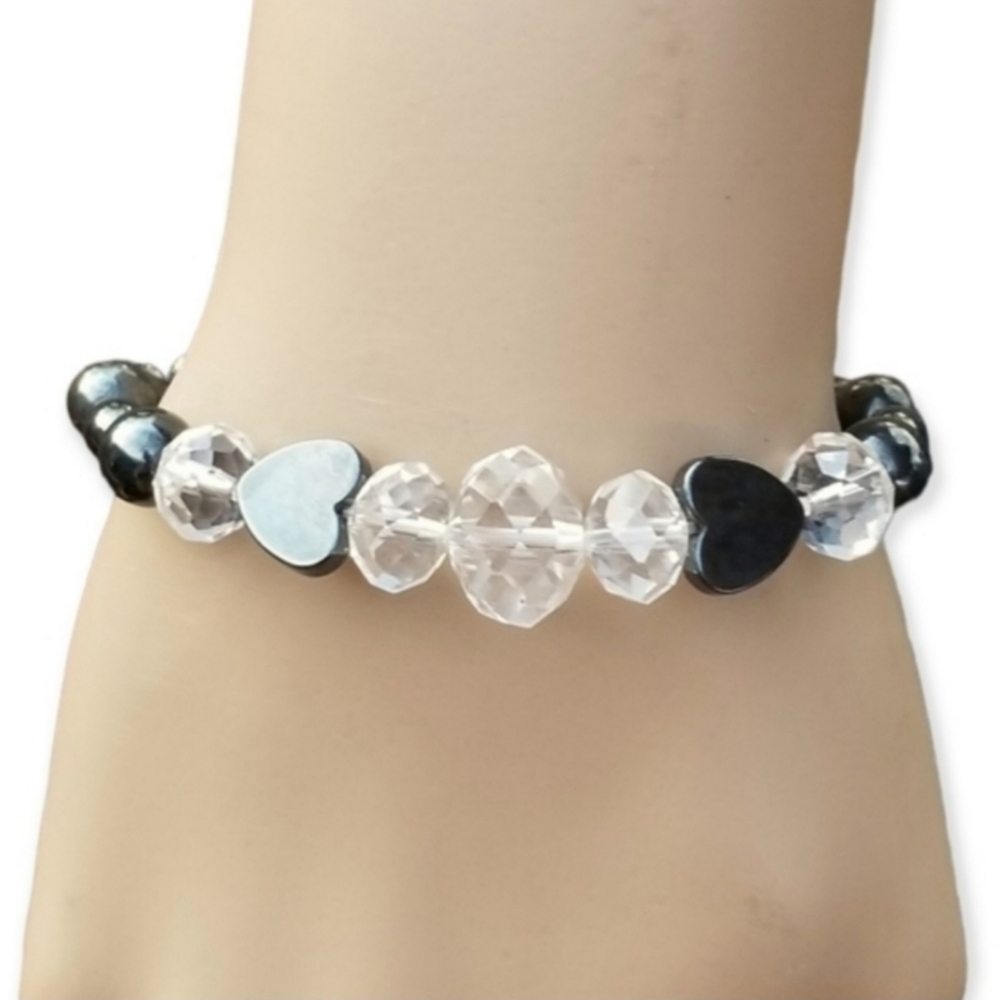VINTAGE HEMATITE STONE & FACETED GLASS CRYSTAL BEAD BRACELET